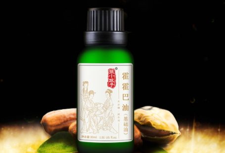 荷荷巴油可以豐胸嗎？荷荷巴油豐胸手法