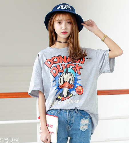 胸大的女生穿什么上衣？適合大胸女生的穿搭