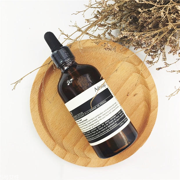 保濕精華哪個好用 2022補(bǔ)水保濕精華液排行 保濕精華哪個好用 2022補(bǔ)水保濕精華液排行