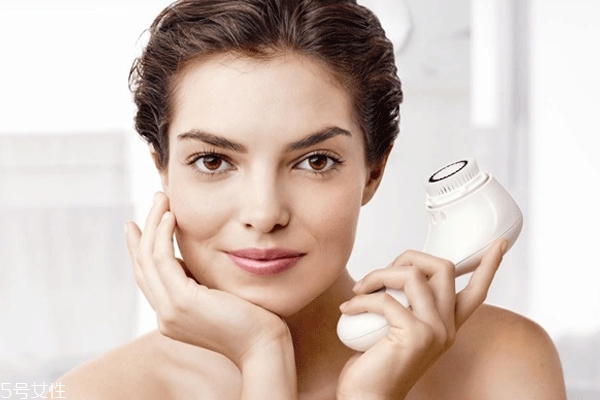 美容儀對(duì)黑頭粉刺有效嗎 美容儀熱門暢銷產(chǎn)品盤點(diǎn)