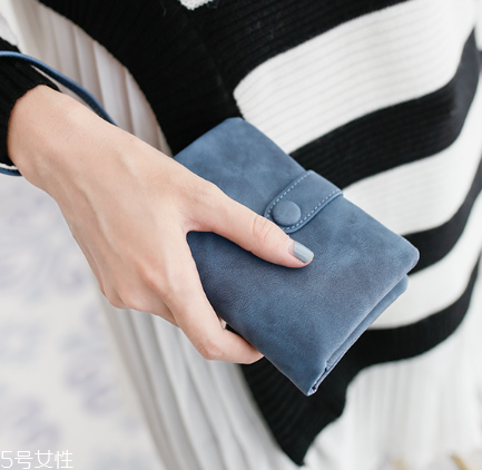 錢(qián)包和卡包哪個(gè)更好？錢(qián)包和卡包對(duì)比