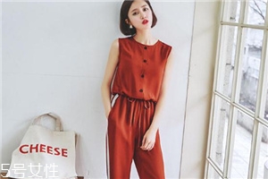 今年流行什么樣的連體褲？今年最火的連體褲款式匯總