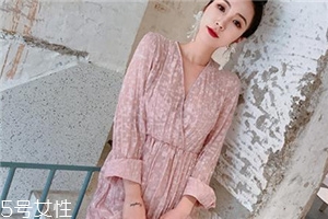 上身豐滿穿什么衣服好？適合上身豐滿女生的穿搭推薦