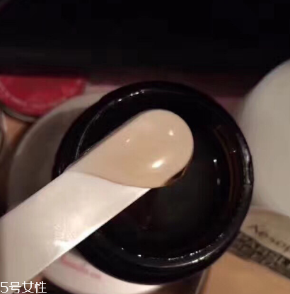 伊索b3c肌膚調(diào)理凝露怎么用 b3c肌膚調(diào)理凝露使用方法 伊索b3c肌膚調(diào)理凝露怎么用 b3c肌膚調(diào)理凝露使用方法