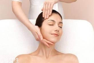 脖子長痘痘怎么辦 教你脖子護(hù)理方法 脖子長痘痘怎么辦 教你脖子護(hù)理方法