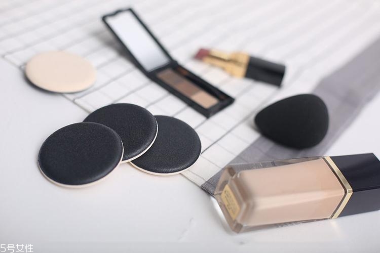 美容油能當睫毛增長液用嗎 美容油的4大用法