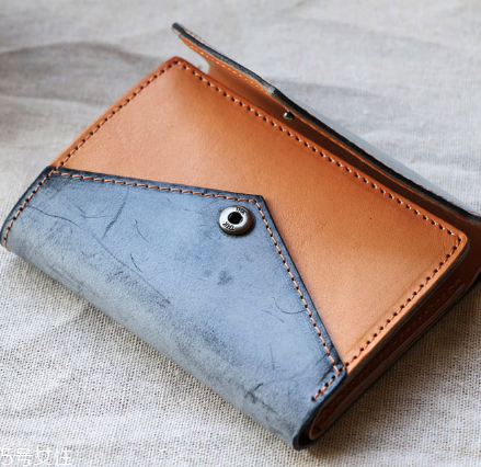 錢包弄上油漬怎么清洗？錢包上的油漬清洗方法