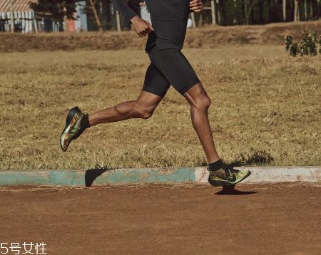 耐克3d打印跑步鞋怎么樣？nike zoom vaporfly elite flyprint評(píng)測(cè)