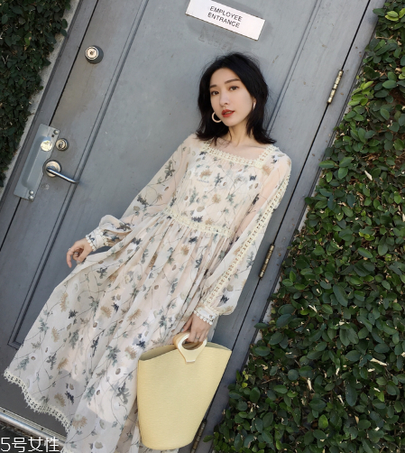 梨形身材穿什么連衣裙好看？適合梨形身材的連衣裙推薦