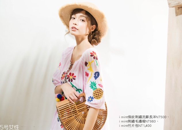 草帽搭配什么發(fā)型最好看 草帽搭配什么發(fā)型最好看