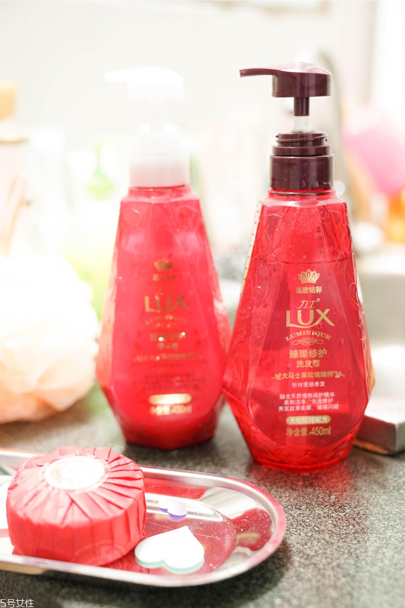 力士小晶鉆什么顏色好 力士小晶鉆紅瓶實(shí)測 力士小晶鉆什么顏色好 力士小晶鉆紅瓶實(shí)測