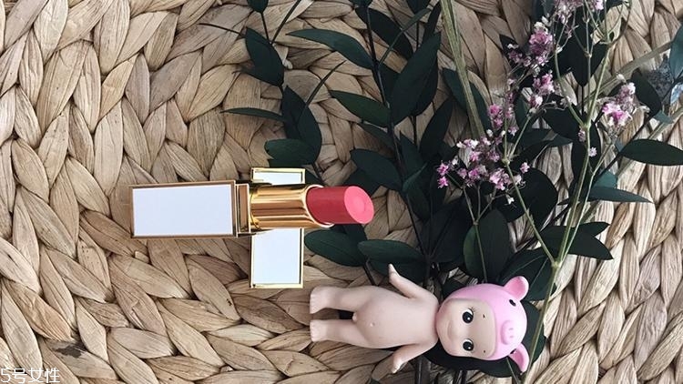 夾心唇膏哪個(gè)牌子好 大牌夾心口紅盤(pán)點(diǎn)