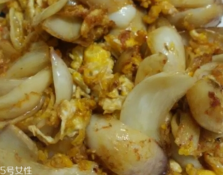 新鮮百合可以燉藕嗎？新鮮百合燉藕好吃嗎？