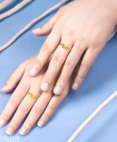 周大福緊箍咒戒指多少錢？周大福緊箍咒戒指價(jià)位