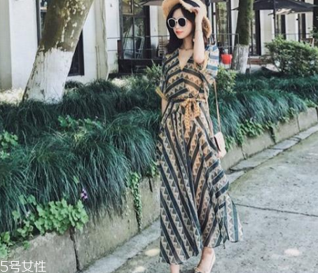 腿粗的女生夏天穿什么？腿粗女生夏季穿搭技巧