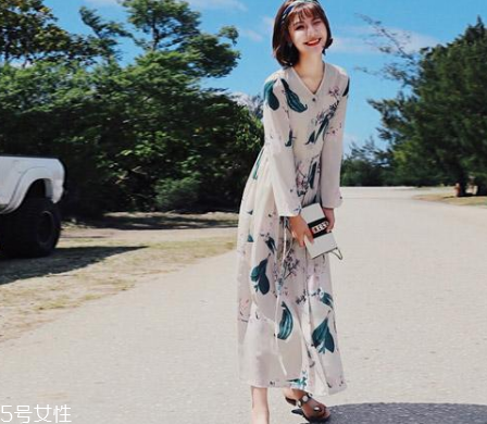 腿粗的女生夏天穿什么？腿粗女生夏季穿搭技巧