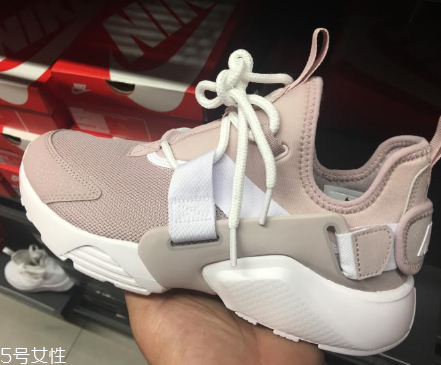 健身穿什么衣服好？健身穿搭推薦