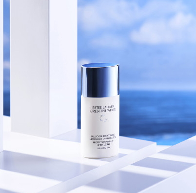 雅詩蘭黛晶透沁白搖搖防曬乳怎么用？