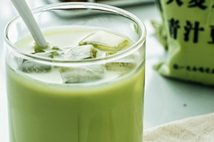 大麥若葉青汁豆奶好喝嗎？貝花子大麥若葉青汁豆奶點(diǎn)評