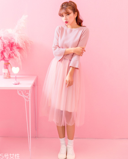 連衣裙什么顏色好看？連衣裙選什么顏色好