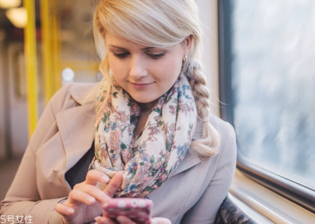 怎么判斷自己的愛情已沒有新鮮感 怎么判斷自己的愛情已沒有新鮮感