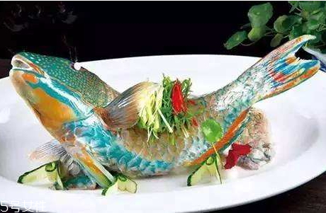 青衣魚和石斑哪個(gè)好吃 青衣魚怎樣煮才好吃