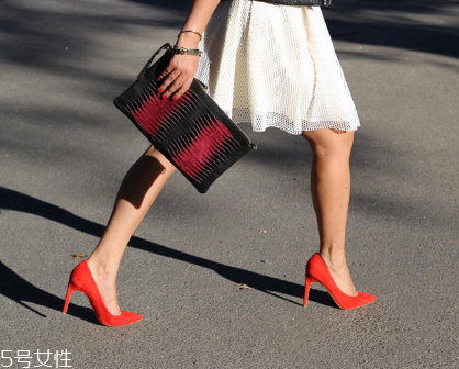 不同場合怎么搭配鞋子？不同場合選擇鞋子訣竅