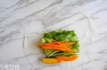 越南春卷怎么做？越南春卷的做法
