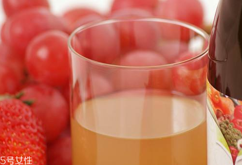 酵素能治便秘嗎？便秘喝酵素好嗎？