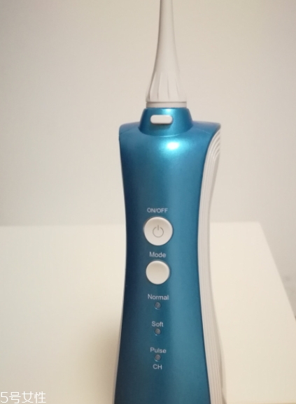 沖牙器能代替牙刷嗎？用沖牙器要刷牙嗎