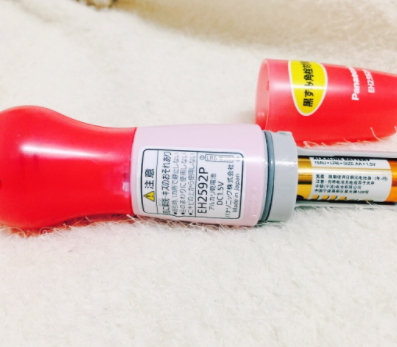 松下毛孔清潔器怎么用？松下毛孔清潔器怎么充電