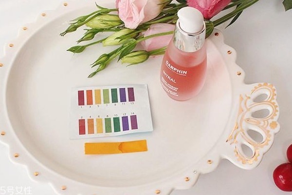 darphin多效舒緩精華液敏感肌能用嗎？油皮能用嗎？