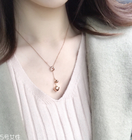 項(xiàng)鏈可以帶上飛機(jī)嗎？項(xiàng)鏈能不能上飛機(jī)