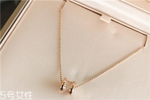 項(xiàng)鏈要每天都摘下來(lái)嗎？項(xiàng)鏈可以不摘嗎