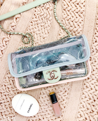 香奈兒透明包袋多少錢(qián)？香奈兒透明包包價(jià)格