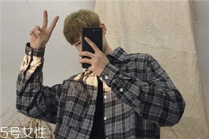 男生穿襯衫怎么搭配？男生穿襯衫搭配技巧