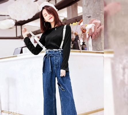 今年流行什么背帶褲？今年最火的背帶褲款式推薦