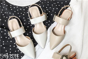 什么顏色涼鞋顯腳白？顯腳白的涼鞋顏色推薦