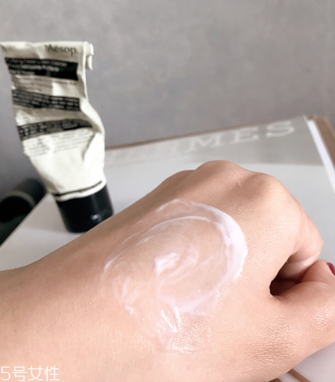aesop伊索純凈無泡洗面奶怎么樣 伊索無泡潔面乳價格 aesop伊索純凈無泡洗面奶怎么樣 伊索無泡潔面乳價格