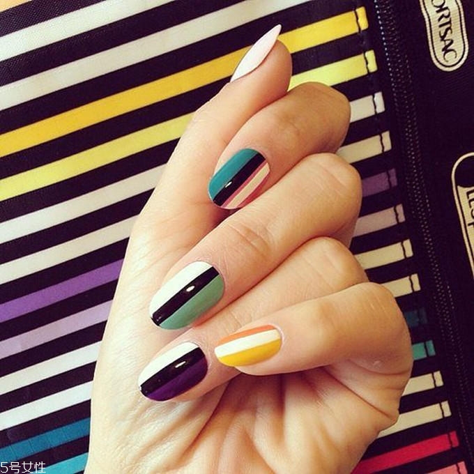 2018網(wǎng)紅同款指甲圖片 美甲圖網(wǎng)紅流行樣式 2018網(wǎng)紅同款指甲圖片 美甲圖網(wǎng)紅流行樣式