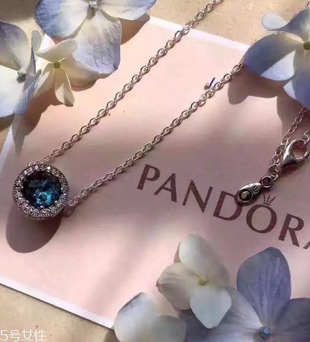 項(xiàng)鏈上的wk是什么意思？項(xiàng)鏈上wk代表什么含義