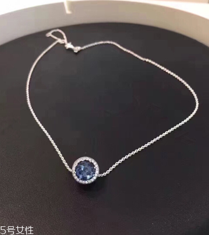 項鏈上有毛線怎么去除？項鏈上纏的毛線怎么清理