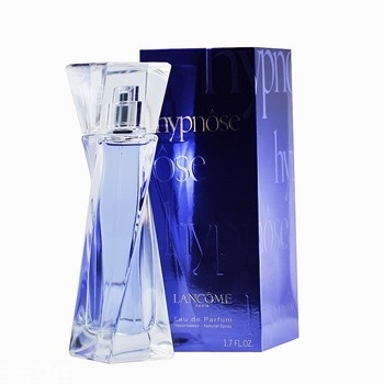 如何根據(jù)年齡氣質(zhì)挑選香水 最受女性歡迎的香水品牌