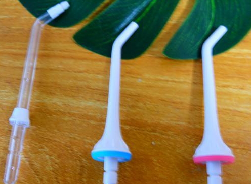 心諾xnuo沖牙器怎么樣？心諾沖牙器和潔碧沖牙器哪個好