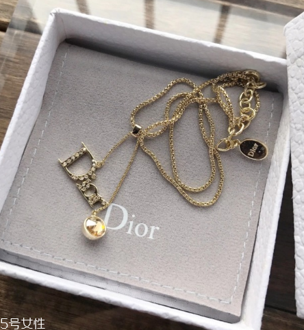 項鏈發(fā)黑怎么清洗？項鏈發(fā)黑清洗方法