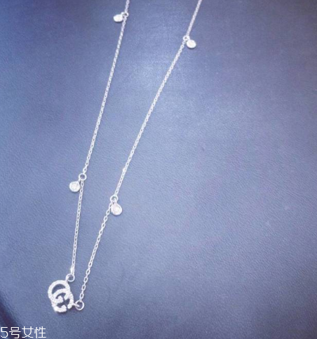 項(xiàng)鏈pt999是什么意思？項(xiàng)鏈pt999是什么金