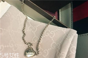 項鏈過敏怎么辦？項鏈過敏處理方法