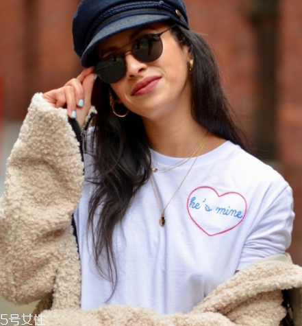 項鏈買了可以退嗎？項鏈買回來后還能退嗎