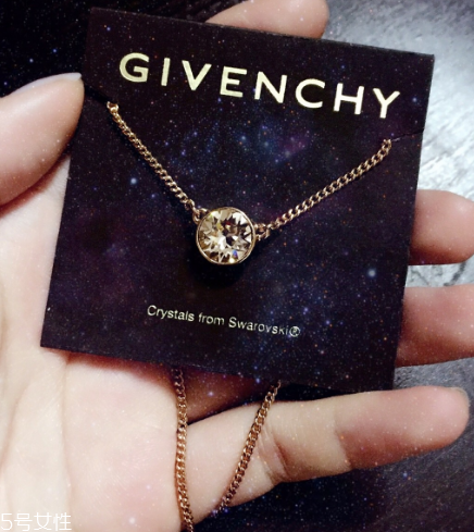 紀(jì)梵希項(xiàng)鏈?zhǔn)鞘裁床馁|(zhì)？紀(jì)梵希項(xiàng)鏈材質(zhì)介紹