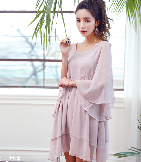 2018夏天流行什么顏色？2018夏天最火的衣服顏色